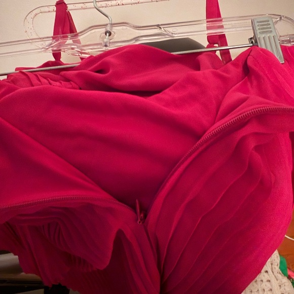 Express Fuchsia Pleated Dress - Picture 3 of 6